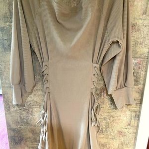 Off shoulder long sleeve dress